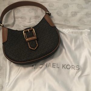Michael Kors Lillian Shoulder Bag